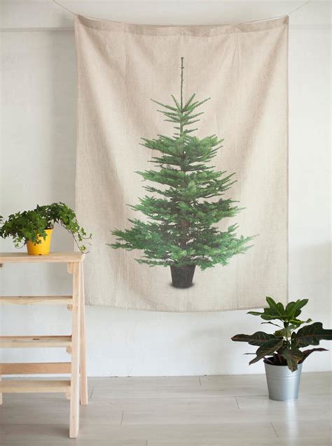 Minimalist Wall Hanging Christmas Tree Tapestry