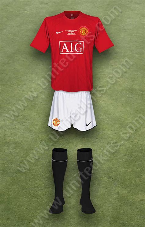 unitedkits.com - the definitive illustrated guide to Manchester United ...
