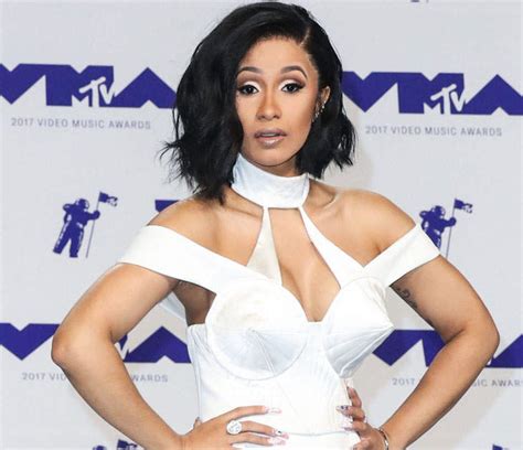 Dlisted Cardi B Slaps At Rolling Stone For Accusing Her A Bi Sexual