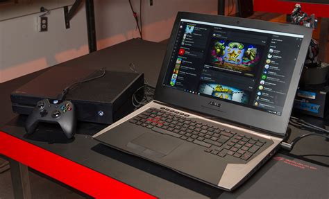 Laptop ini memiliki desain tipis yang keren yang cocok banget. ASUS Reinvigorates PC Gaming at ROG Unleashed