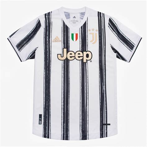 #morethanyellowandred un popolo, una voce, un cuore, una maglia, due colori, #morethanyellowandred ! Maglia Juventus 2020-2021, tornano le strisce con una ...