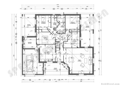 Très agréable maison de plain pied, facile d' accès, rénovée avec beaucoup de charme, 3 chambres, grande pièce principale avec cuisine ouverte, sdb. un plan de maison 150m2