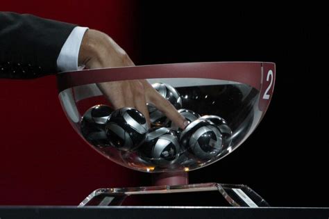 Sorteggio sfortunato per le italiane nella uefa women's champions league. Sorteggio Champions League, le prime squadre qualificate ...