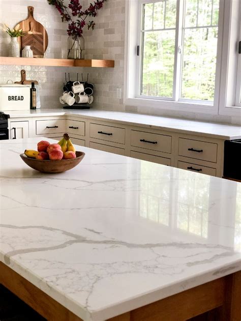 Affordable Quartz That Looks Like Marble In 2020 Kitchen Decor