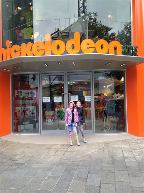 New London Flagship Nickelodeon Store Stephs Two Girls
