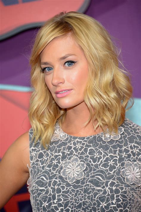 Beth Behrs At 2014 Cmt Music Awards In Nashville Hawtcelebs