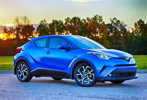 Toyota Chr Awd Usa 2022 Images Facelift Interior Wiki Specs