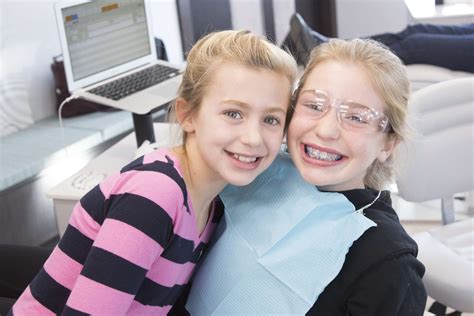 Why Your Child Should See An Orthodontist By Age 7 Dr Laidlaw