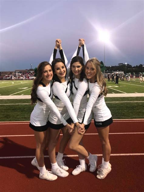 Pin By Carey Chapdelaine On Khs Cheer Cheer Poses Cheer Team My Xxx Hot Girl