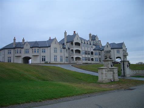 Mansions And More The Castle In Bell Acres Pennsylvania
