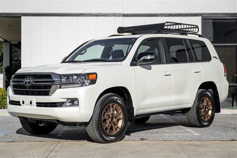 5k mile 2020 toyota land cruiser urj200 heritage edition for sale on bat auctions sold for
