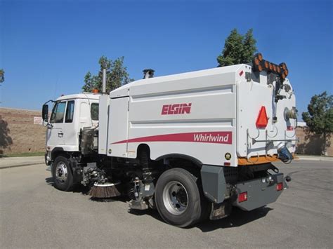Elgin sweepers have been cleaning roadways since 1914, and while products have grown and improved, the commitment to quality and performance the company was founded on hasn't changed. 2008 Elgin Whirlwind Street Sweeper For Sale by Prince Motors