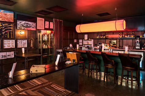 Heisler Vets’ Larry’s Gives Uptown A New Cocktail Bar In A Historic Setting Eater Chicago