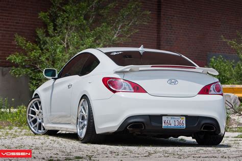 Maybe you would like to learn more about one of these? Hyundai Genesis Coupe Sporting Vossen Rims with Red Brembo ...