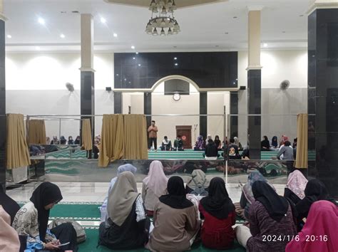 Penutupan Kalam Kahpi dan Mentoring Al-Qur'an: 2 Mahasiswa Duet
