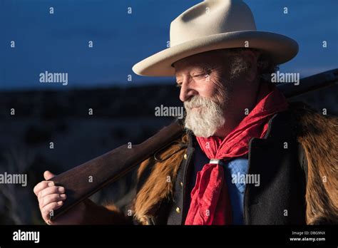 Man Holding Gun Head Hi Res Stock Photography And Images Alamy