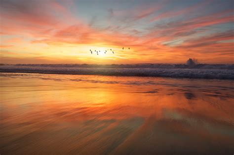 San Diego Beach Sunrise 4k Wallpaper