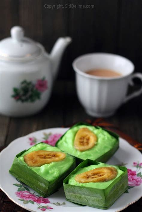 Oklah ceter n3 hari ni pula, resepi kuih talam pisang ni saya ambil kat dapur kak yatie. Kuih Nagasari Pandan ~ :: Dari Dapur CT | Makanan