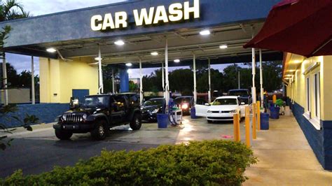 Click here to learn how you can use a drive through car wash and have your vehicle looking squeaky clean! Mr. Squeaky Car Wash - Last Updated June 2017 - 27 Photos & 39 Reviews - Car Wash - 499 W ...