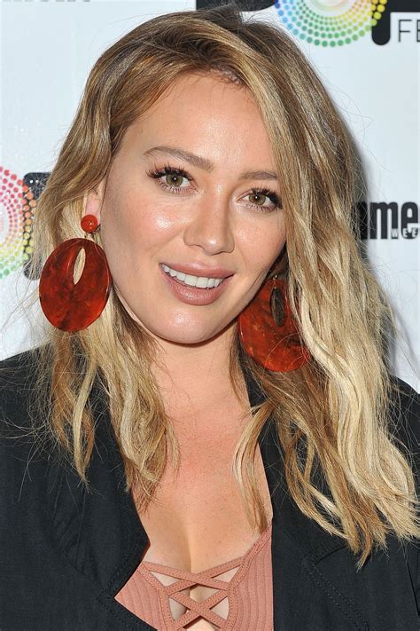 Hilary Duff Entertainment Weekly Popfest In Los Angeles 1030 2016