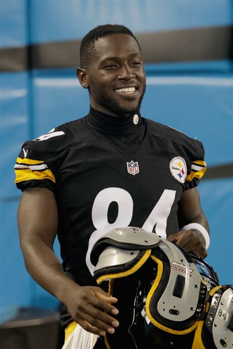 Antonio Brown unveils spectacular mohwak before Bengals-Steelers game | For The Win