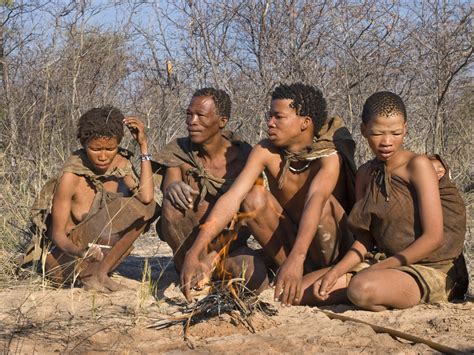 san bushmen 3 10 le 10 tribù africane più culturalmente ricche viaggiatori nel mondo