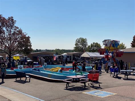 Colorado Springs Flea Market - Visit