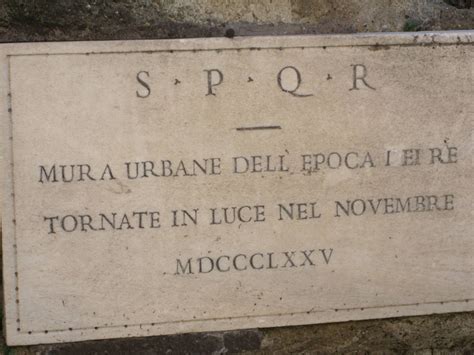 Die servianische mauer ist die römische stadtmauer, von der an vielen stellen noch reste zu sehen sind. Via Papalis: Auf dem Weg der Päpste vom Lateran zum ...