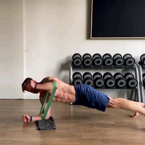 Learn Calisthenics On Instagram Plank Variations With Bands 💪🏼 Save