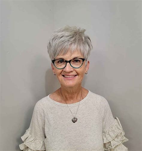 33 Flattering Hairstyles For Women Over 60 With Glasses Artofit