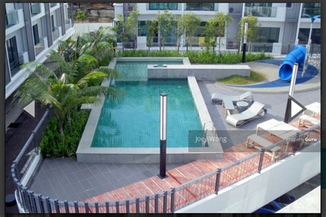 Single room for rent at damansara bistari, petaling jaya. D Residency Kayu Ara (3 Storey House Furnish) Bandar Utama ...