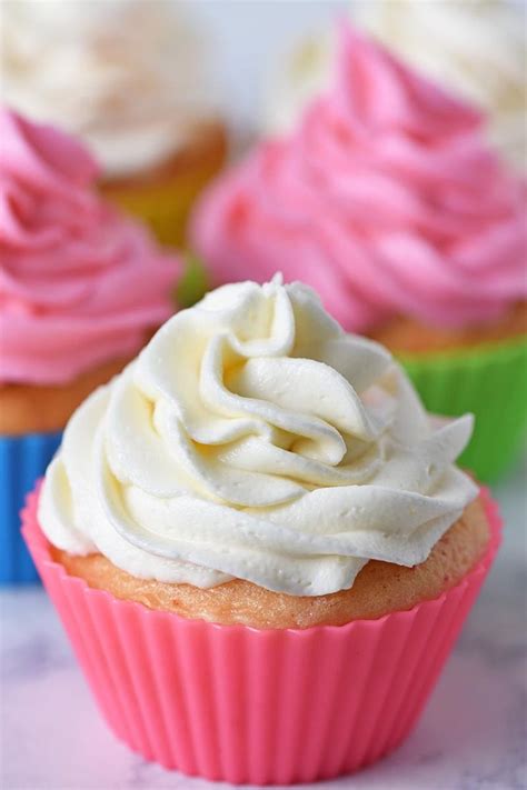 Frosting is stiffer and pipes well and consists of cream or butter. Tips for how to make the best buttercream frosting for ...