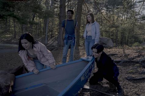Castle Rock Season 2 Trailers Clip Images And Posters The Entertainment Factor