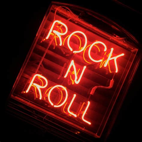 Scopri ricette, idee per la casa, consigli di stile e altre idee da provare. Rock 'n' Roll sign | Flickr - Photo Sharing!