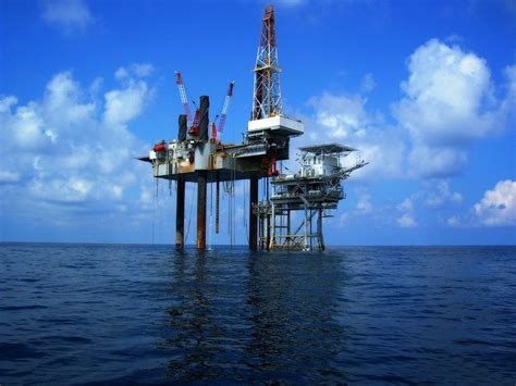 Offshore Oil Rig Louisiana Swamp Oil Platform Oil Rig