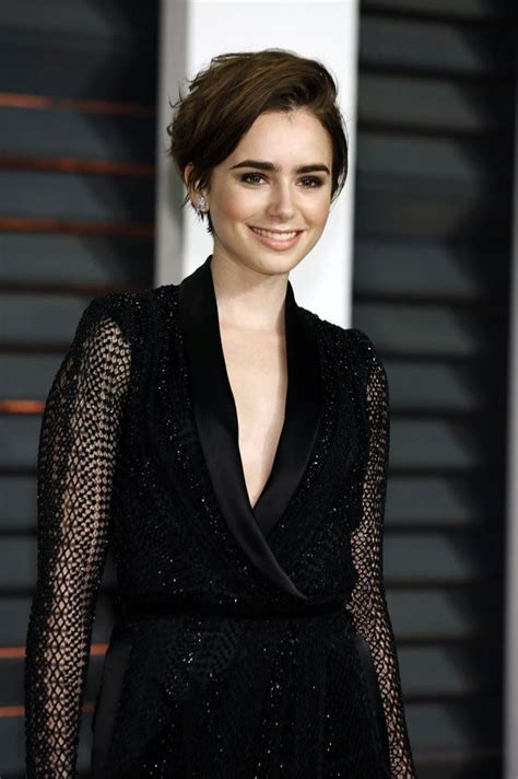 Lily Collins Debuts New Short Hair At Vanity Fair Oscar Partylainey