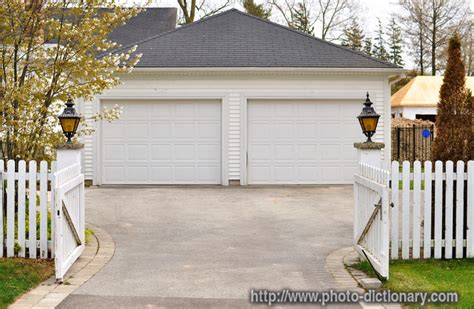 Although they share the same purpose, their significant differences lie in how they're constructed, how much they cost, and how they look. Garage Definition - Alton Brown Design