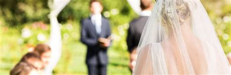 Brides Step Dad Fumes After He Wasnt Asked To Walk Her Down Aisle