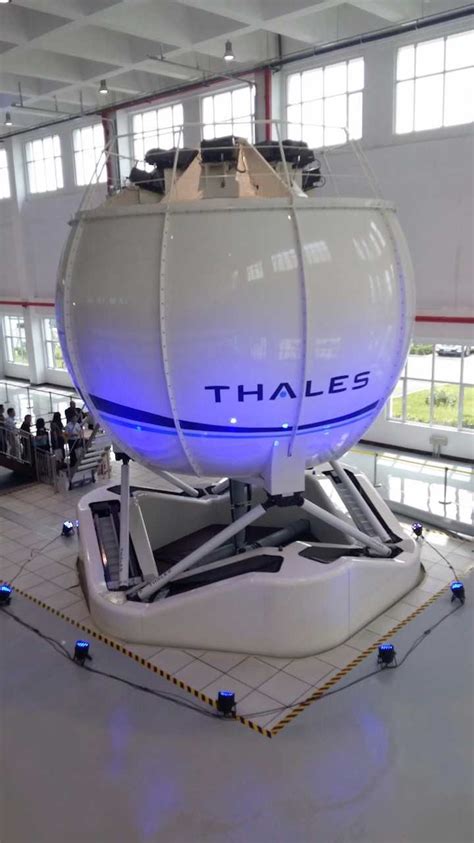 Thales Delivers First Level D Qualified Full Flight Simulator In China