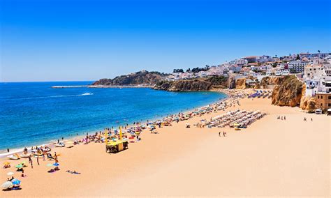 Zoek je goedkope vliegtickets naar albufeira in portugal? De mooiste stranden van Albufeira | Corendon Inspiratie