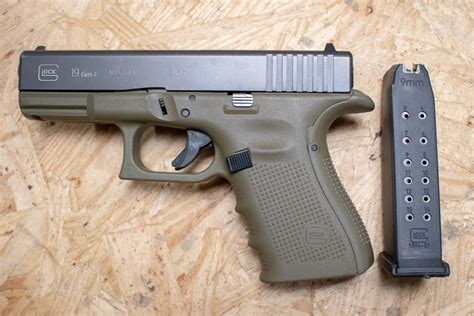 Glock 19 Gen4 9mm Police Trade In Pistol With OD Green Grip Frame