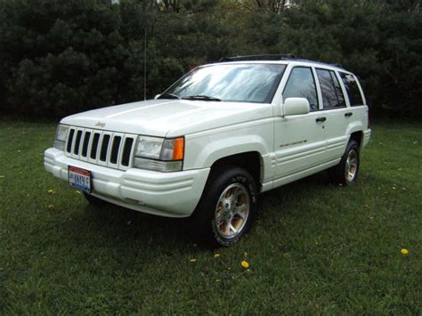 New Car Review 1996 Jeep Grand Cherokee Limited