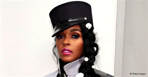 Janelle Monáe Appears To Come Out As Gender Non Binary On Twitter