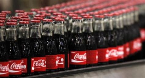 Product donation for front liners and communities during pandemic. Coca-Cola reportó caída en sus ganancias del cuarto ...