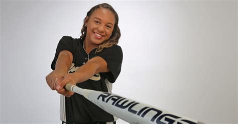 The Colonys Jayda Coleman Named National Freshman Of The Year See The