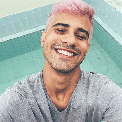 Pin By Wagner Monteiro On Everything Is Pink Men Hair Color Pink Hair Guy Haircuts For Men