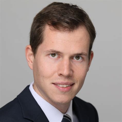 Gehälter top 10 banking & finance. Björn Gödecke - Graduate Trainee - Deutsche Bank AG | XING