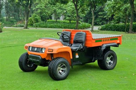 China Latest Golf Course Battery Electric Utility Utv Farm Cars China