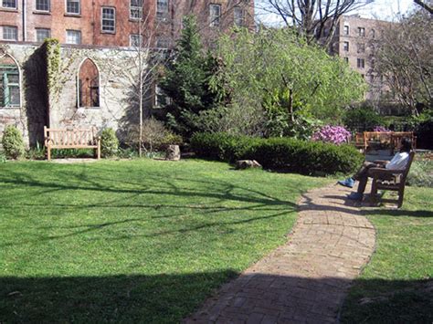 Nycs Best Hidden Parks And Secret Gardens Mapped New York Vacation