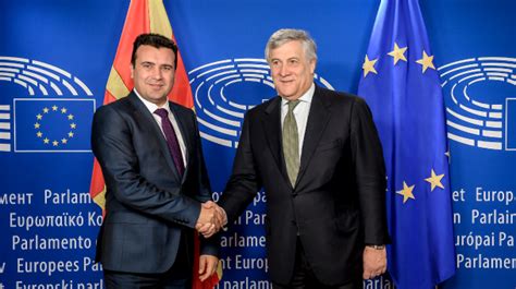 Премиерот Заев на средба со претседателот на Европскиот парламент Антонио Тајани Европскиот